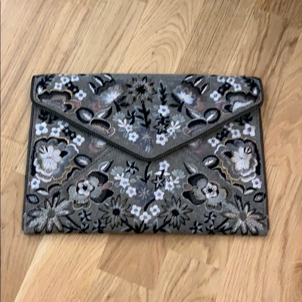 NWOT Rebecca Minkoff embroidered leo clutch